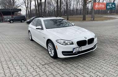 Седан BMW 5 Series 2013 в Новоселице