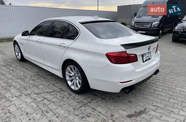 Седан BMW 5 Series 2013 в Новоселице