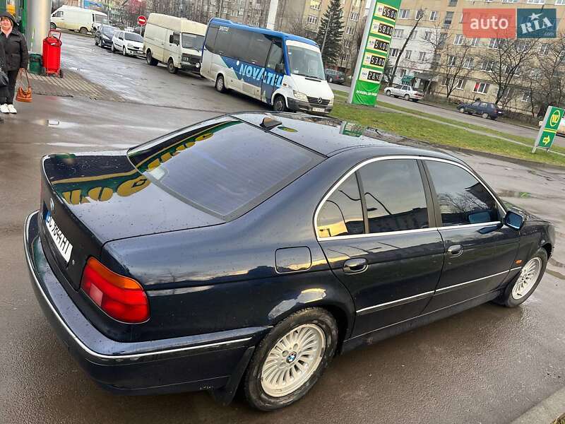 Седан BMW 5 Series 1999 в Бориславі