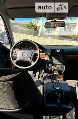 Седан BMW 5 Series 1998 в 
