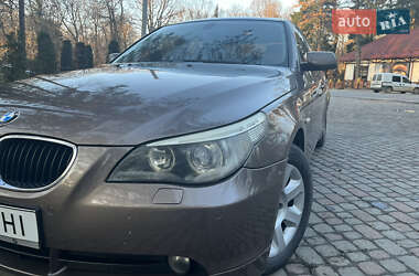 Седан BMW 5 Series 2004 в Дрогобичі