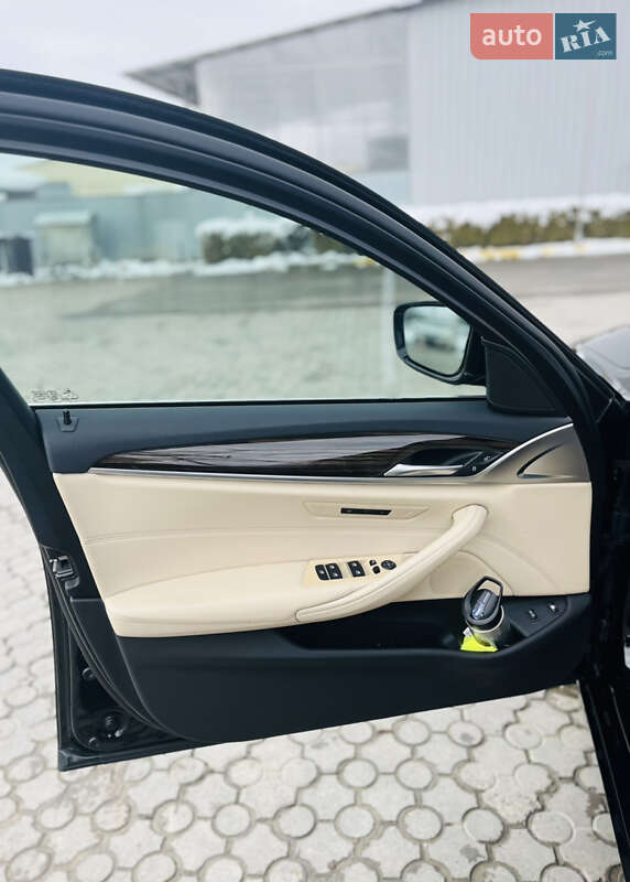 Седан BMW 5 Series 2018 в Черновцах фото 17 Седан BMW 5 Series 2018 в Черновцах