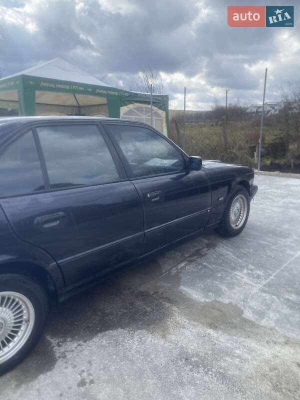 Седан BMW 5 Series 1994 в Ивано-Франковске