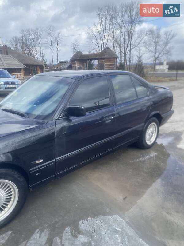 Седан BMW 5 Series 1994 в Ивано-Франковске