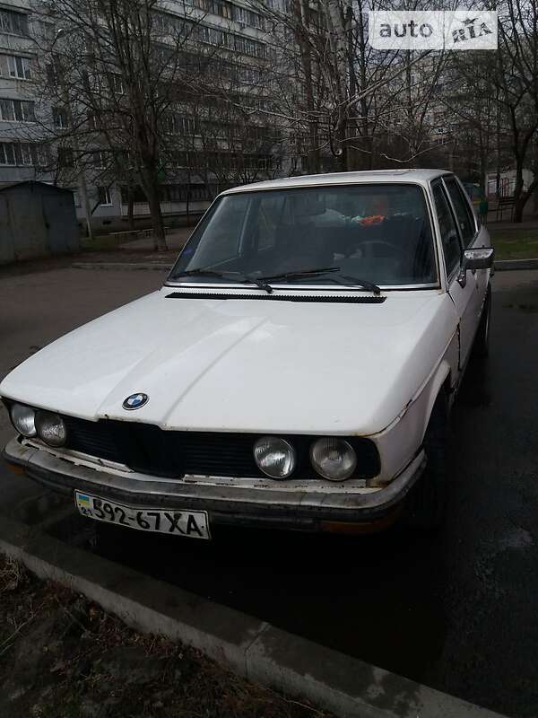 Седан BMW 5 Series 1977 в Харькове