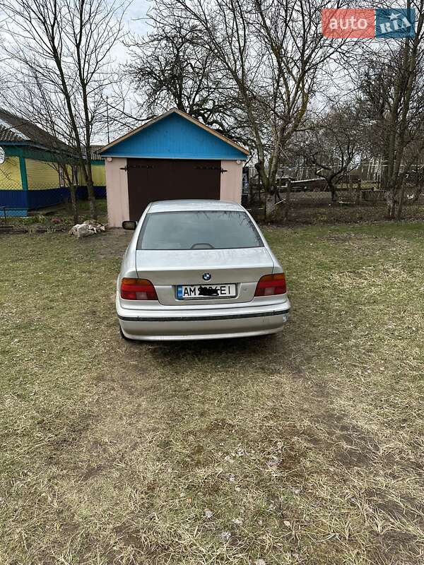 Седан BMW 5 Series 2000 в Коростене фото 8 Седан BMW 5 Series 2000 в Коростене