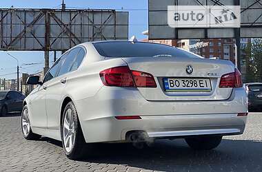 Седан BMW 5 Series 2012 в Козове