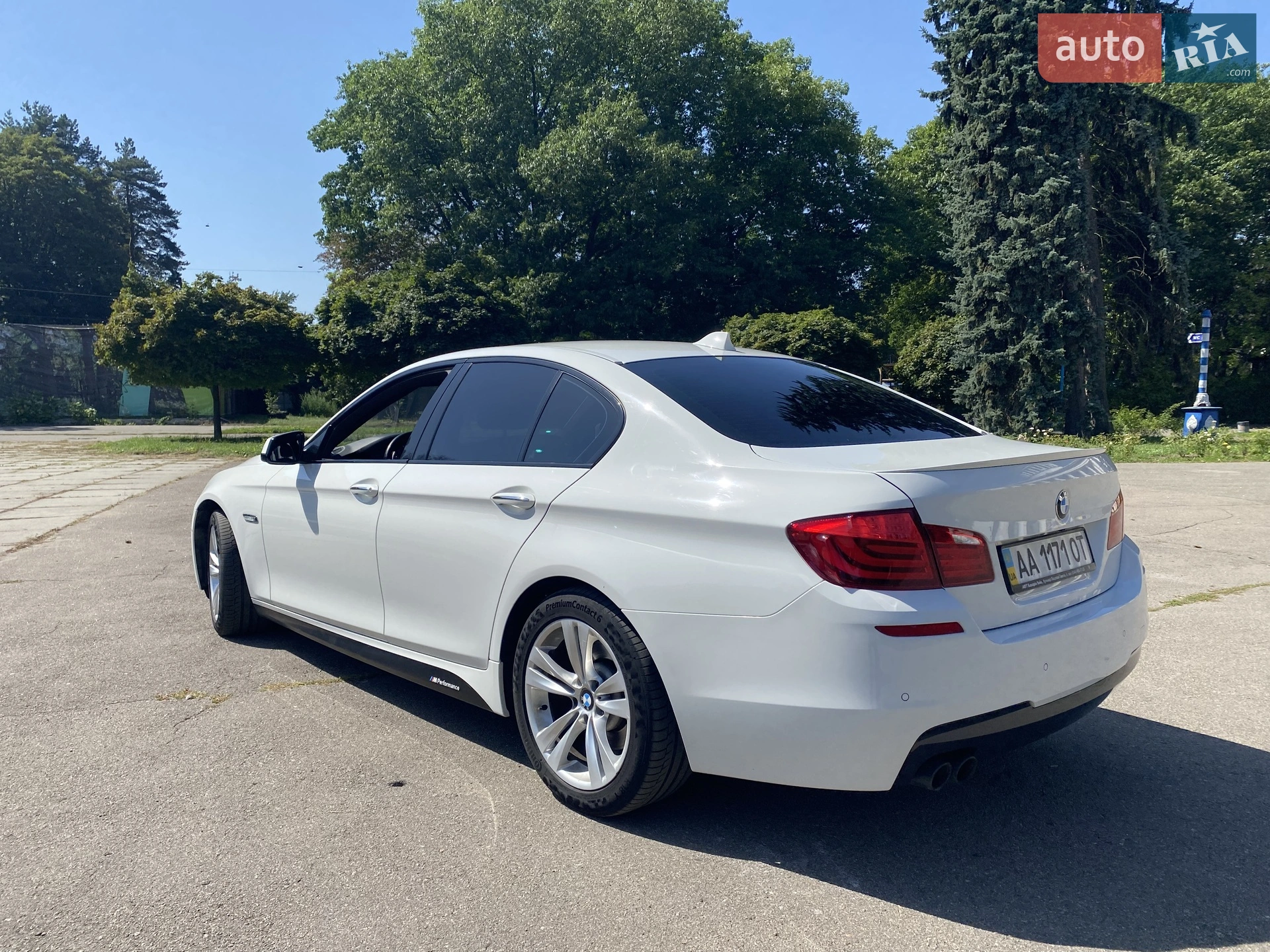 2011 BMW 5er - мініатюра 11