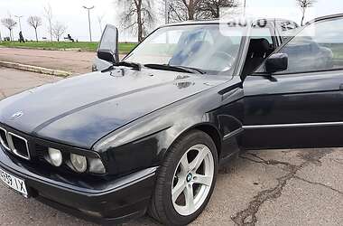 Седан BMW 5 Series 1992 в Черкассах