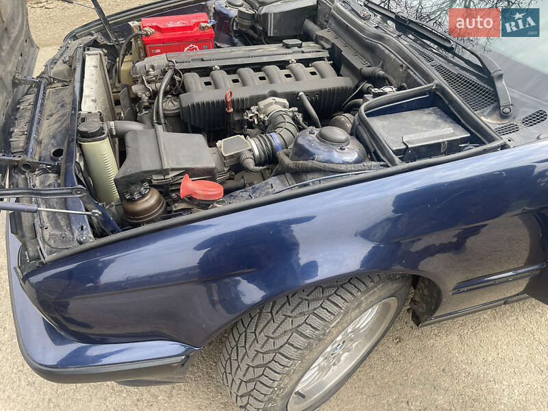 Седан BMW 5 Series 1989 в Сколе