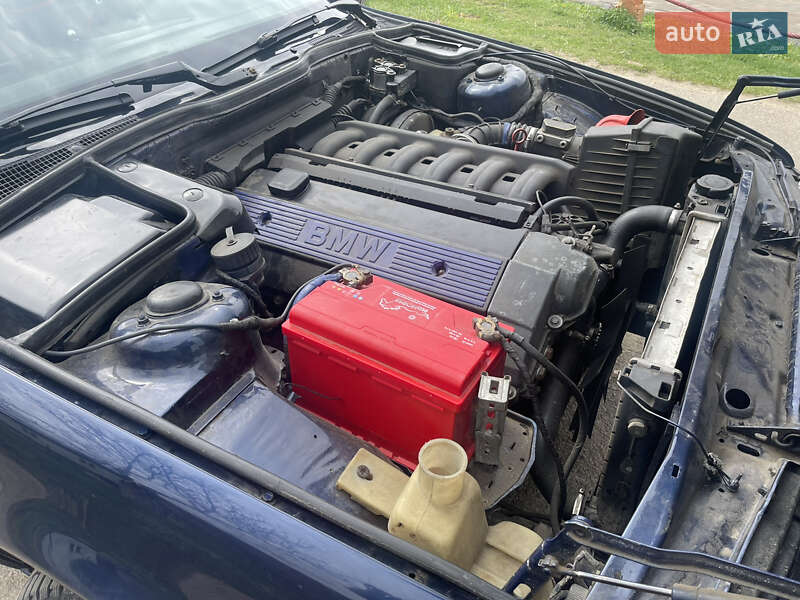 Седан BMW 5 Series 1989 в Сколе