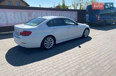 Седан BMW 5 Series 2012 в 