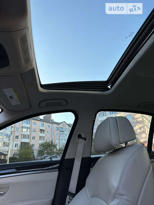 Седан BMW 5 Series 2011 в Луцьку
