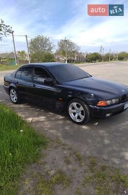 Седан BMW 5 Series 1998 в Вознесенске