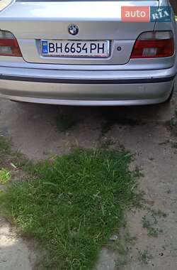 Седан BMW 5 Series 2002 в Одессе