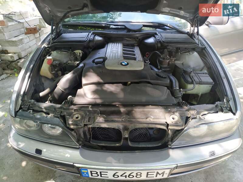 Универсал BMW 5 Series 2000 в Николаеве