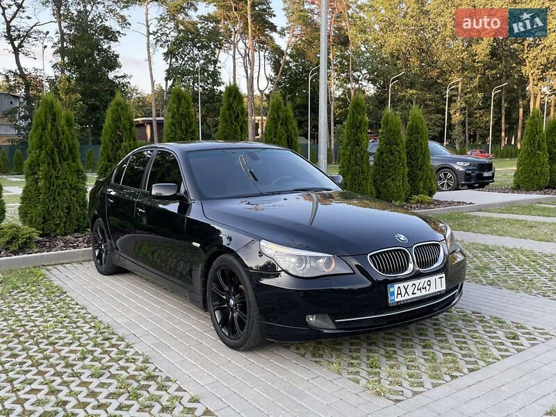 Седан BMW 5 Series 2004 в 