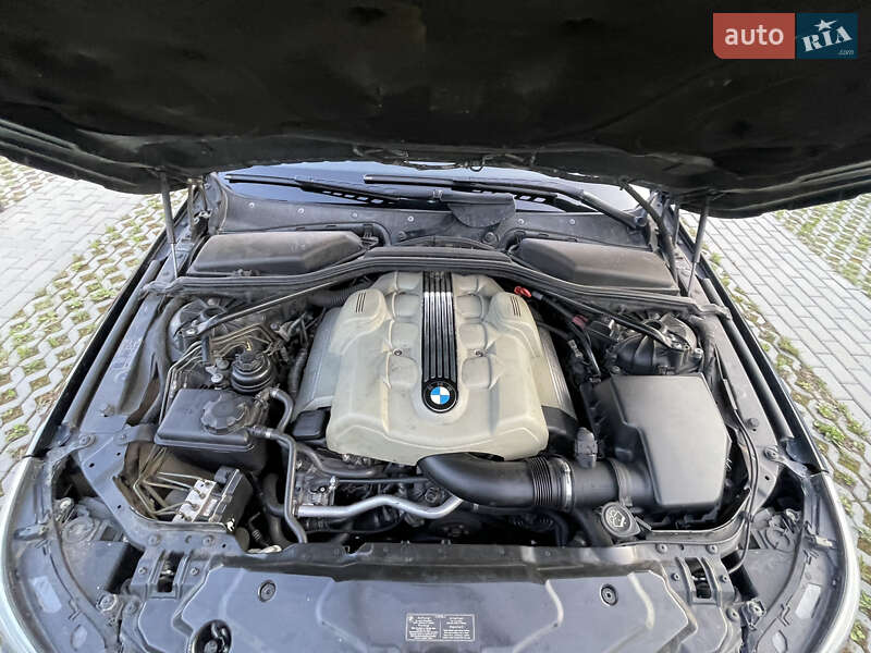 Седан BMW 5 Series 2004 в Харькове