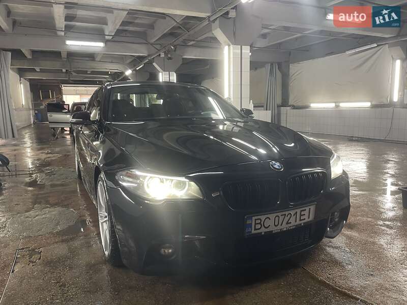 Седан BMW 5 Series 2014 в Львове