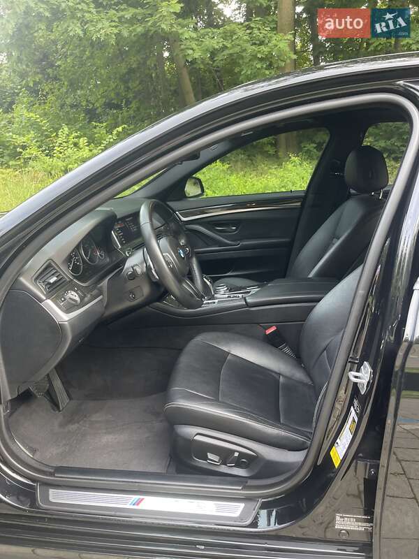 Седан BMW 5 Series 2014 в Львове