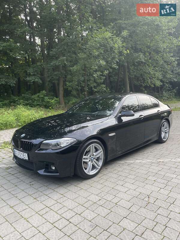 Седан BMW 5 Series 2014 в Львове