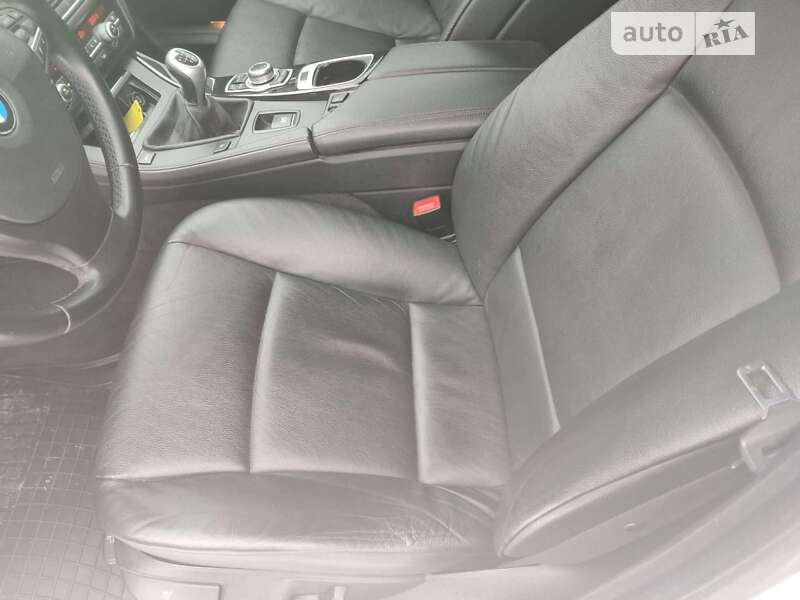 Седан BMW 5 Series 2010 в Ирпене