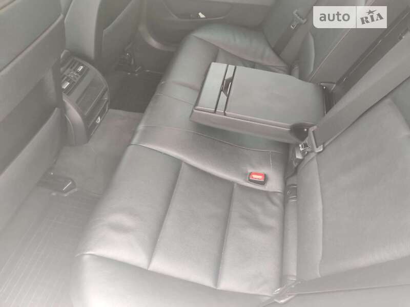 Седан BMW 5 Series 2010 в Ирпене