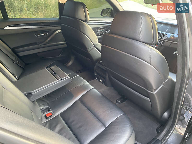 Седан BMW 5 Series 2010 в Запоріжжі