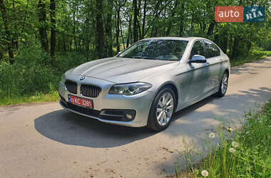 Седан BMW 5 Series 2015 в Новояворовске