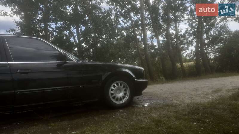 Седан BMW 5 Series 1990 в Житомире