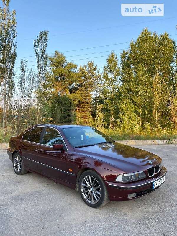 Седан BMW 5 Series 1997 в Дніпрі