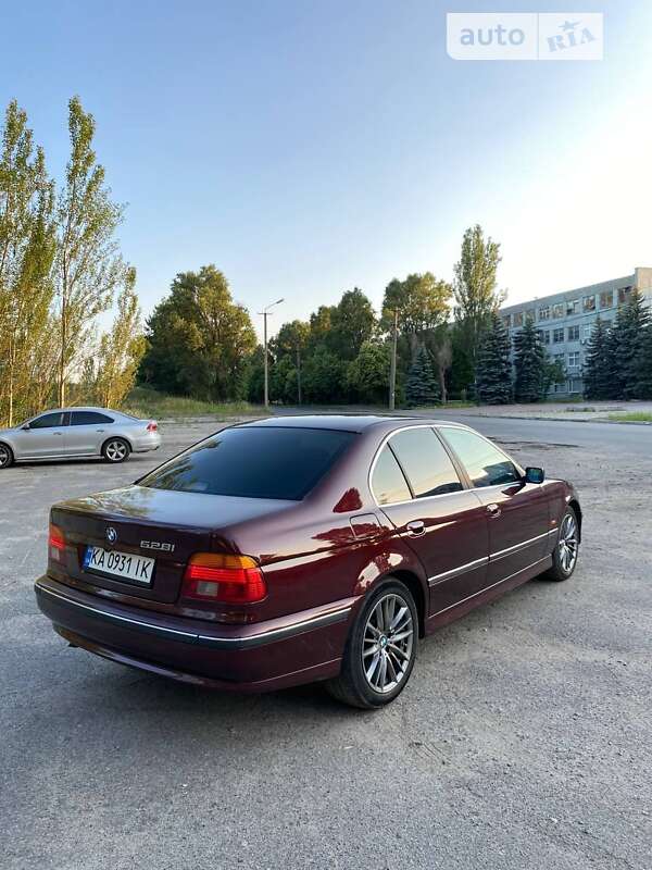 Седан BMW 5 Series 1997 в Дніпрі