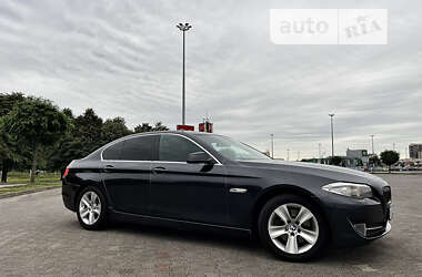 Седан BMW 5 Series 2010 в 