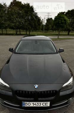 Седан BMW 5 Series 2010 в 