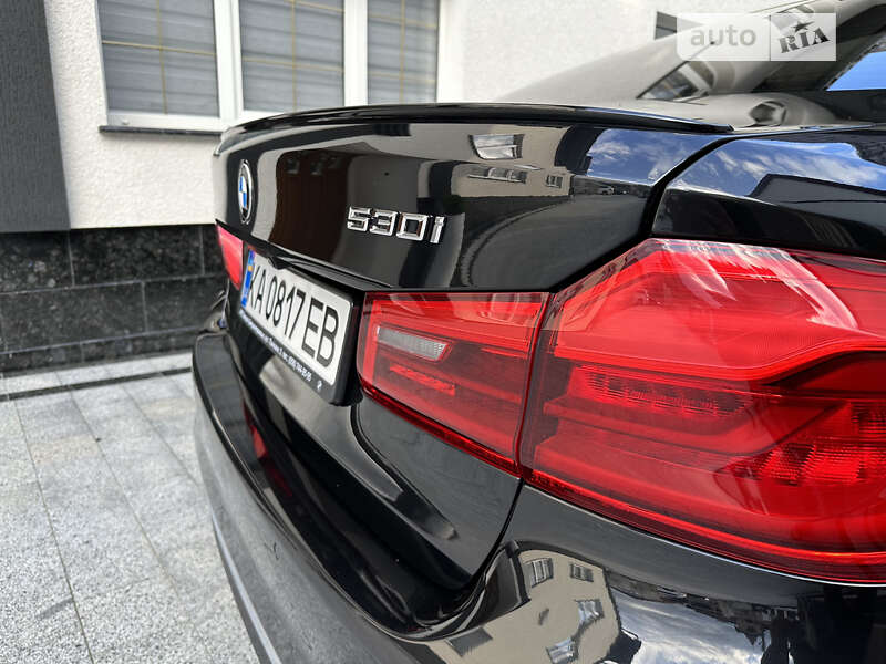 Седан BMW 5 Series 2017 в Тячеве