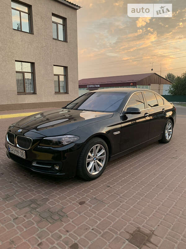 Седан BMW 5 Series 2014 в Жашківу фото 10 Седан BMW 5 Series 2014 в Жашківу