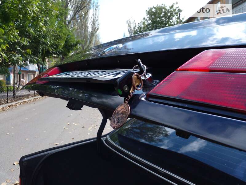 Седан BMW 5 Series 1995 в Добропіллі