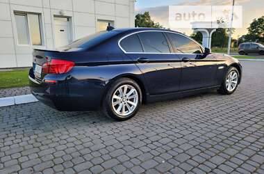 Седан BMW 5 Series 2013 в 