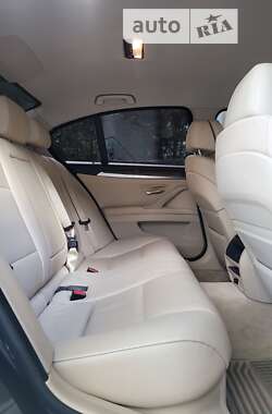 Седан BMW 5 Series 2013 в 