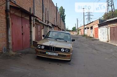 Седан BMW 5 Series 1980 в Вінниці