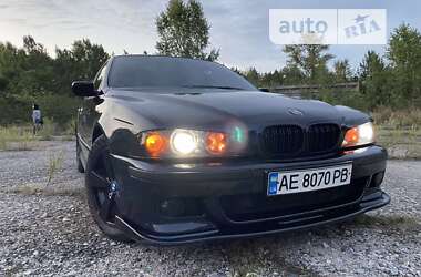 Седан BMW 5 Series 1999 в Чигирину