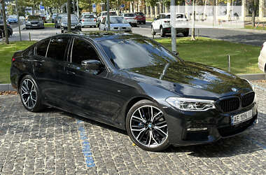 Седан BMW 5 Series 2018 в 