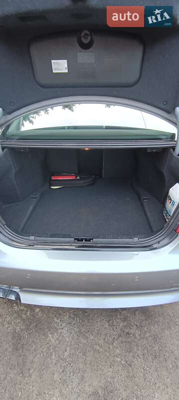 Седан BMW 5 Series 2004 в Костопілі