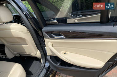 Седан BMW 5 Series 2018 в 