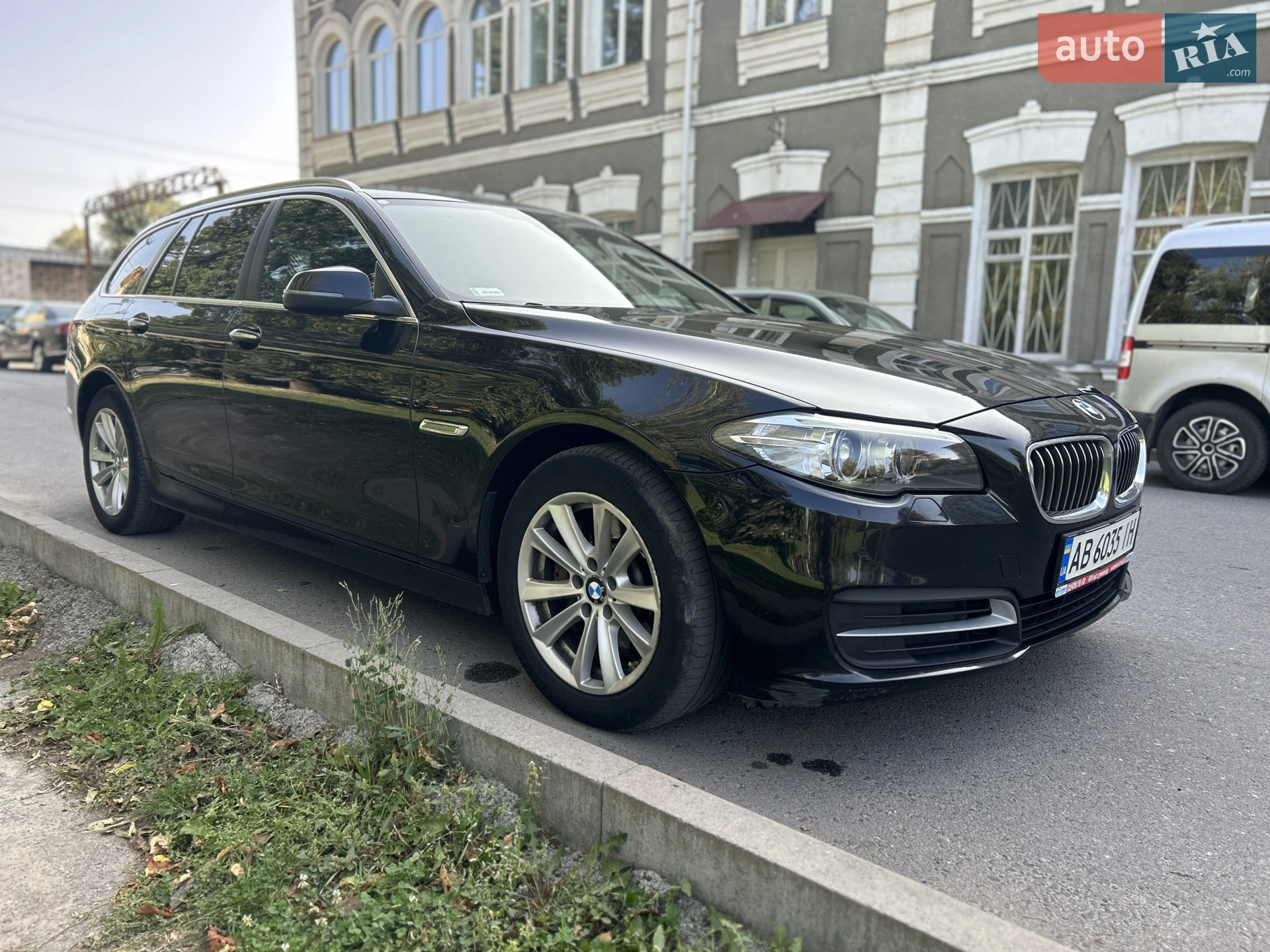 2014 BMW 5er - мініатюра 4