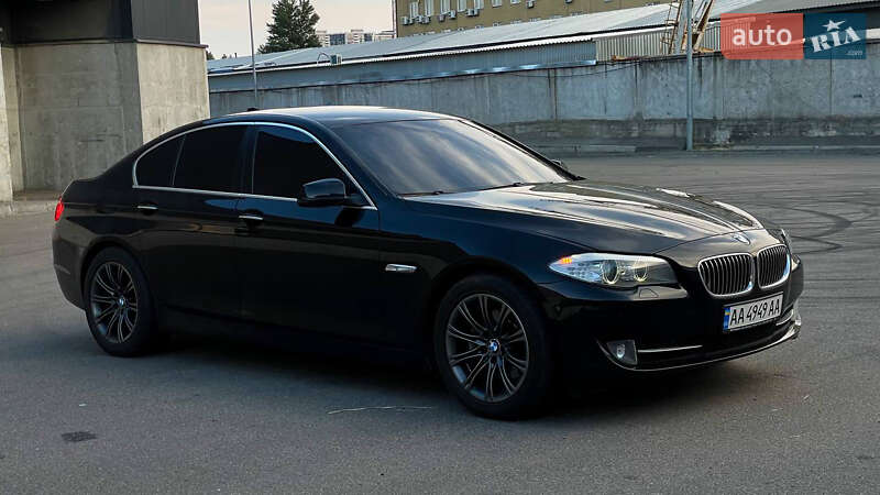 Седан BMW 5 Series 2013 в Киеве