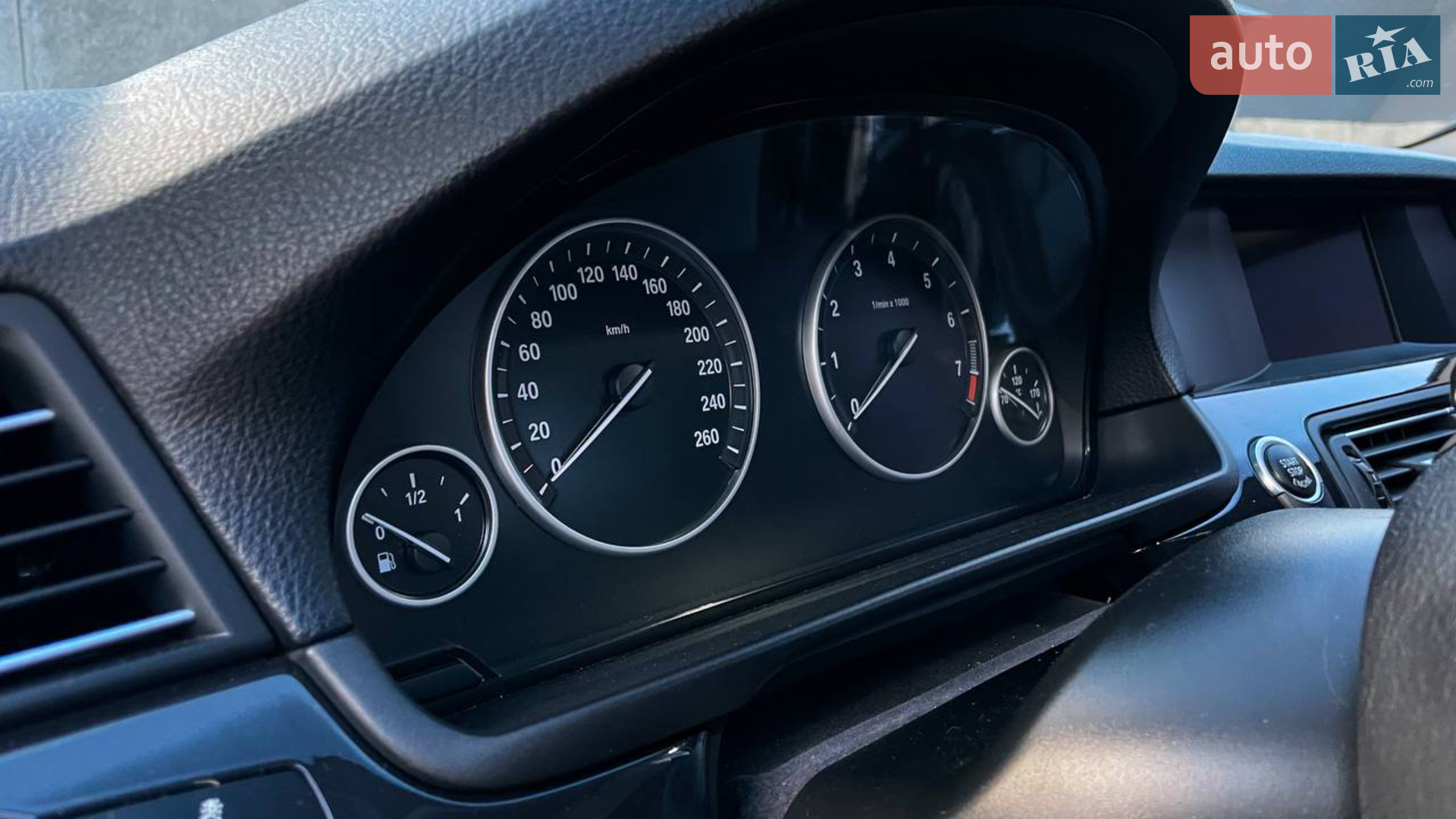 2013 BMW 5er - мініатюра 26
