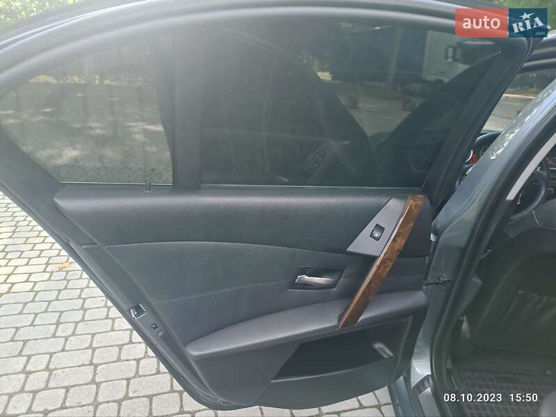 Седан BMW 5 Series 2006 в Львове