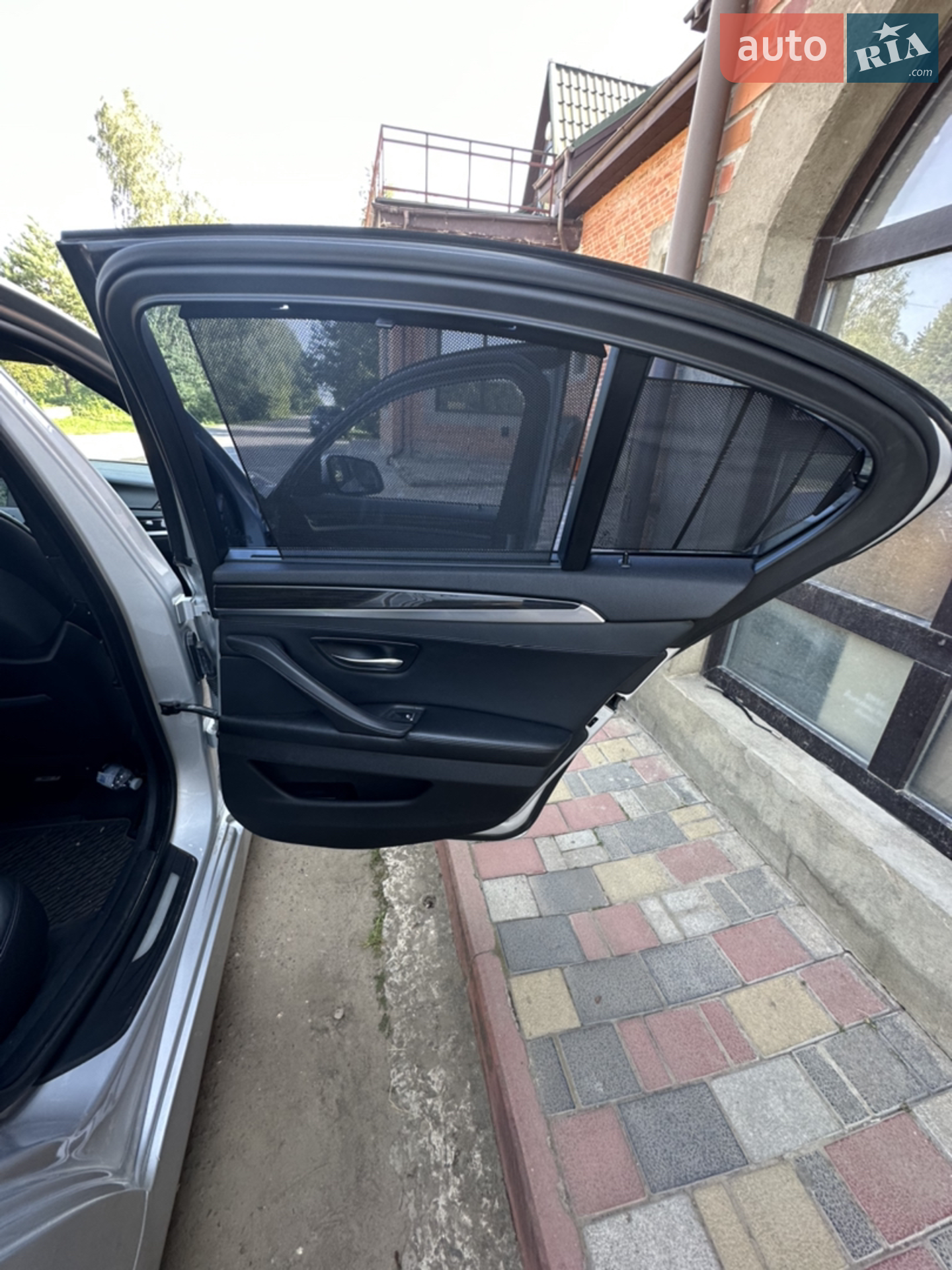 2011 BMW 5er - мініатюра 35