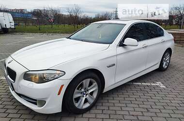 Седан BMW 5 Series 2010 в Львове